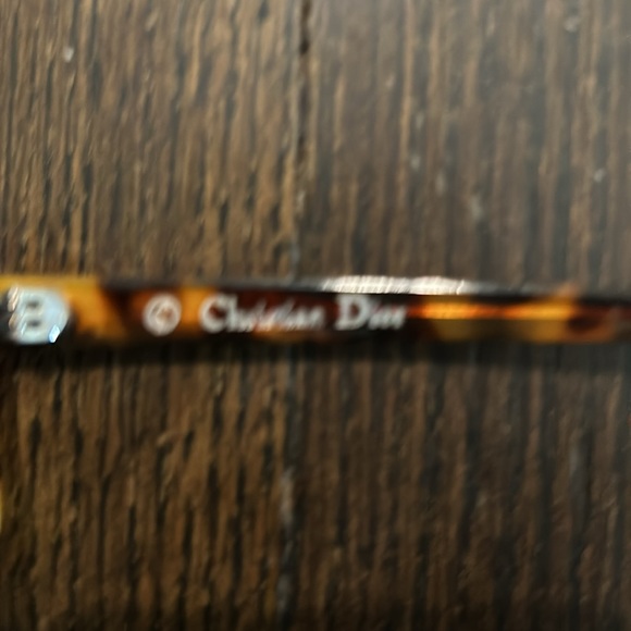 Christian Dior Authentic Sunglasses with case, new cleaner and box - Picture 4 of 9